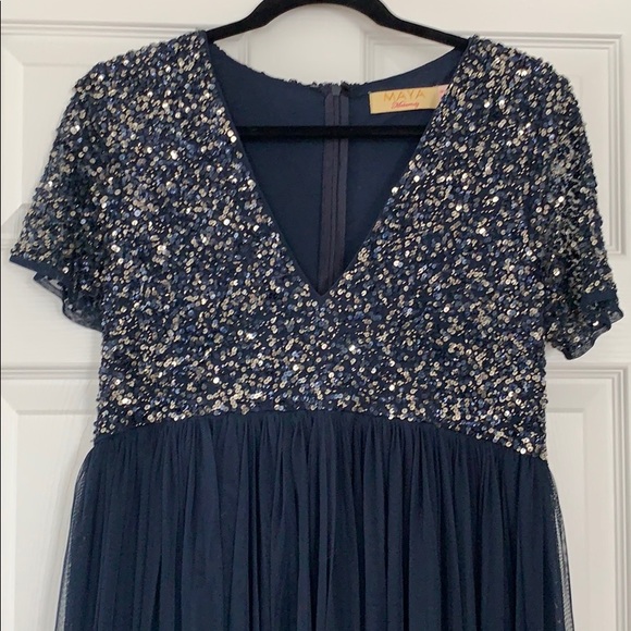 Maternity formal gown - Picture 4 of 9